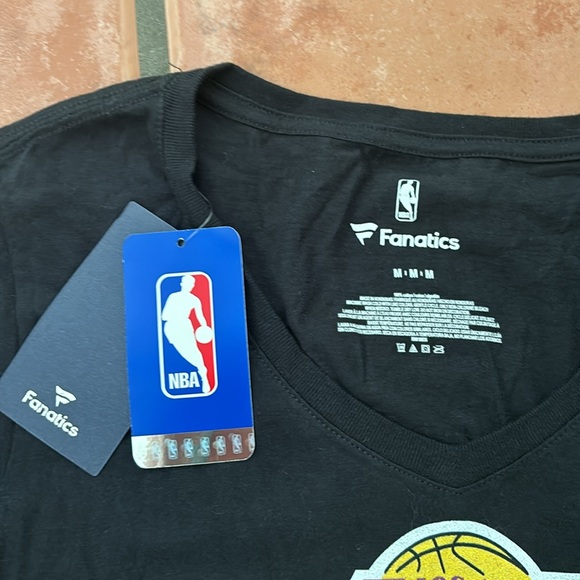 NBA Official Los Angeles Lakers Lebron James V Neck Shirt - Picture 3 of 4